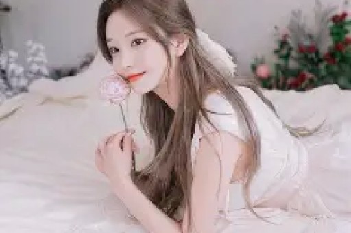 中年演员塌房天花板带亲闺女当出轨遮羞布