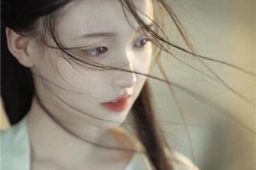 与辉同行销售超千万网红产品“翻车”！海外注册地竟是汽修厂策划：没有故事“就编嘛”